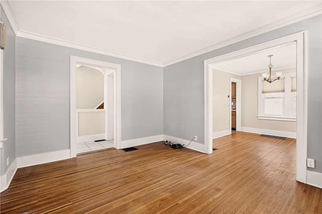 185 Wilsonia Road Rochester, NY 14609 - Photo 5 of 17 Gallery Image 5
