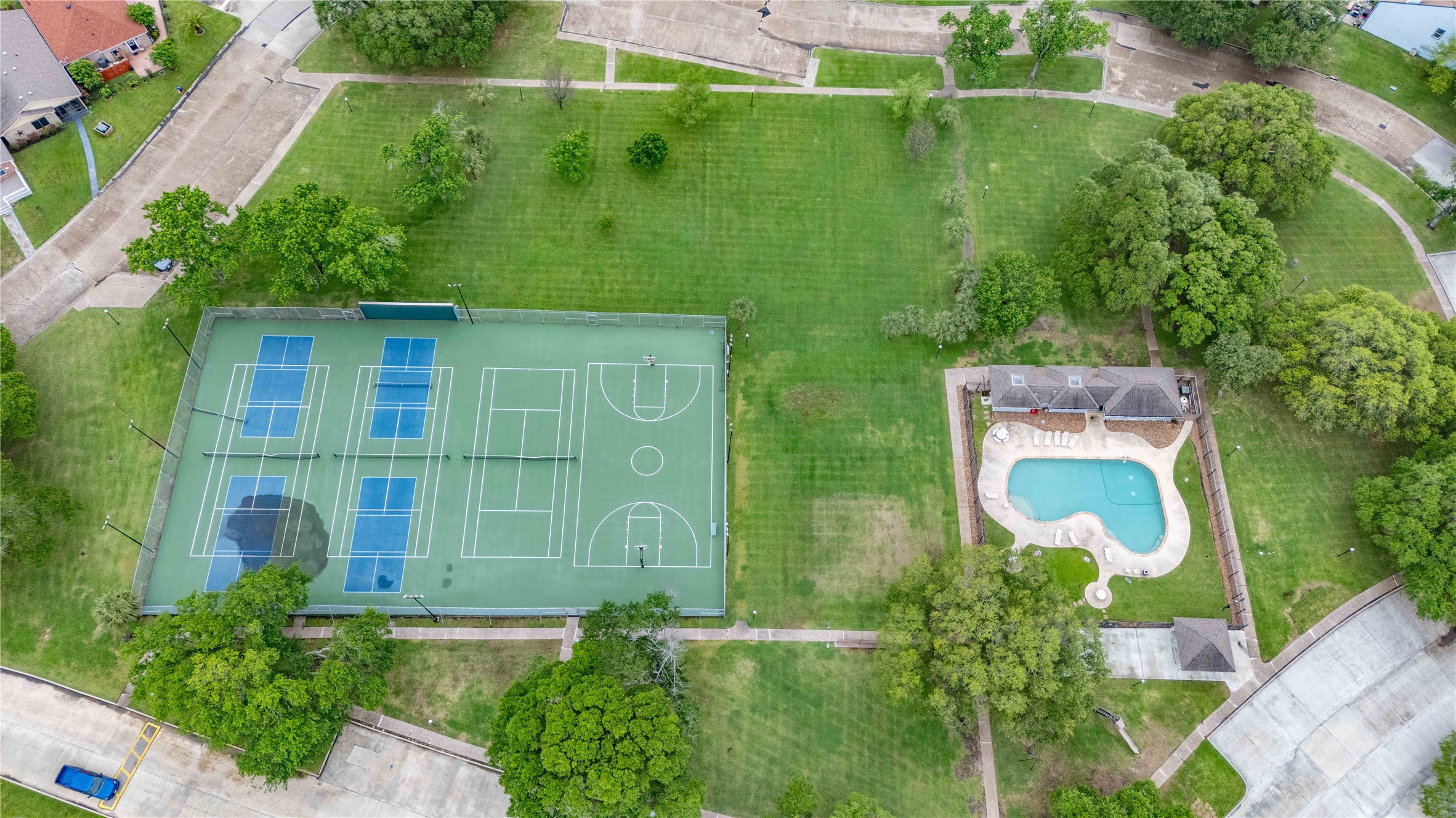 11434 Ketch Court Willis, TX 77318 - Photo 45 of 50 an aerial view of a house