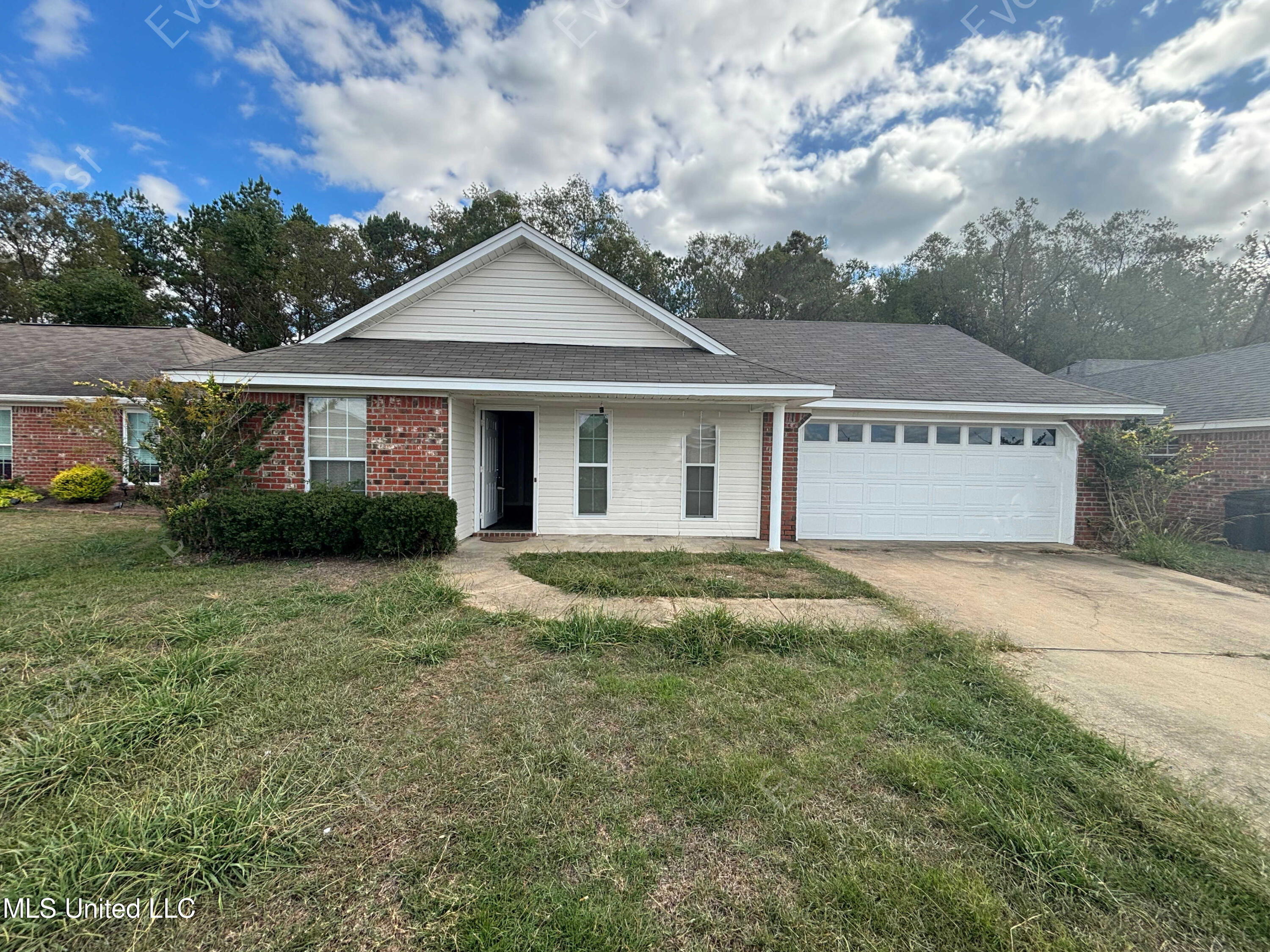 142 Cedar Spring Circle Pearl, MS 39208 - Photo 1 of 12 1