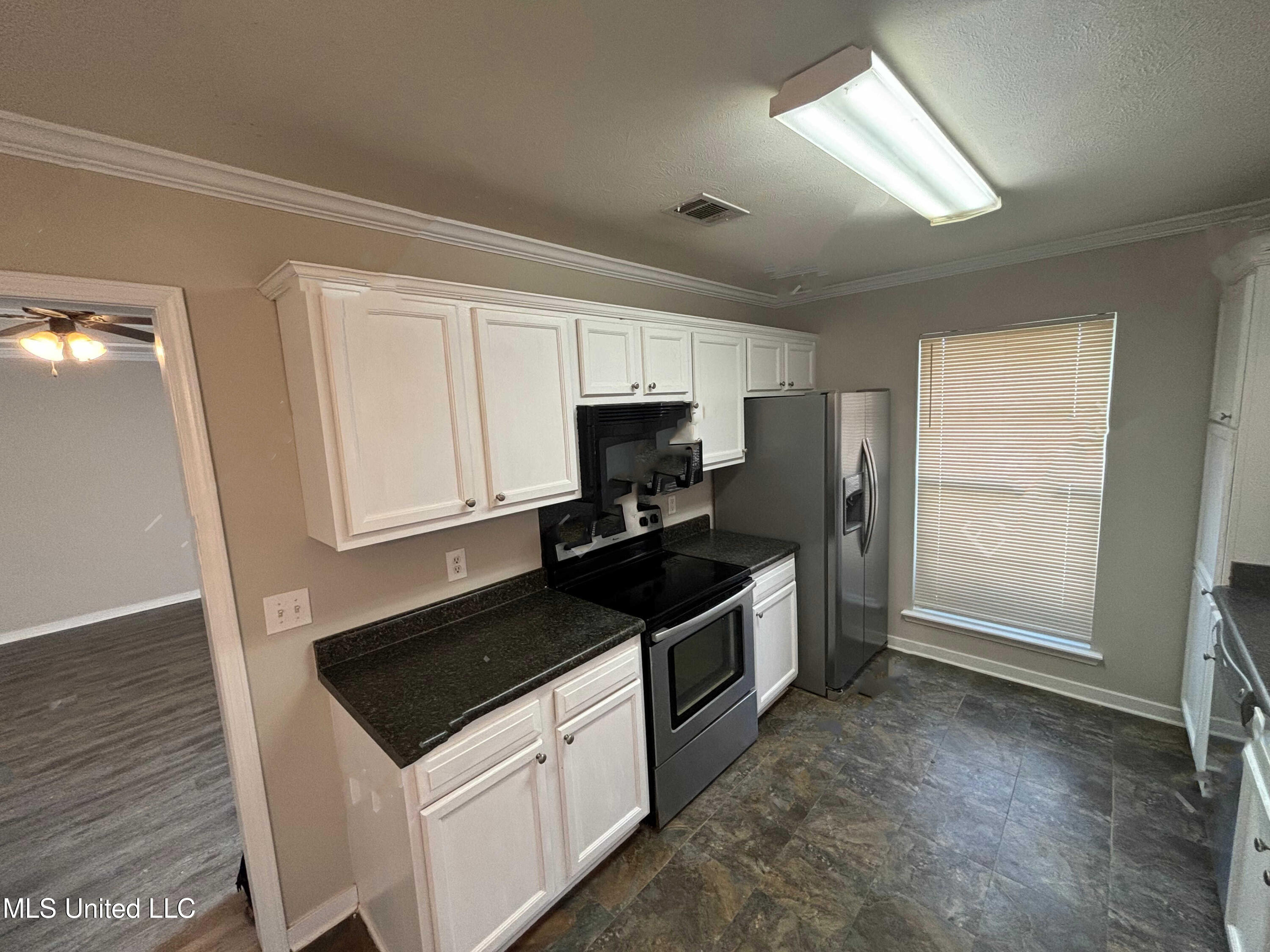 142 Cedar Spring Circle Pearl, MS 39208 - Photo 3 of 12 3