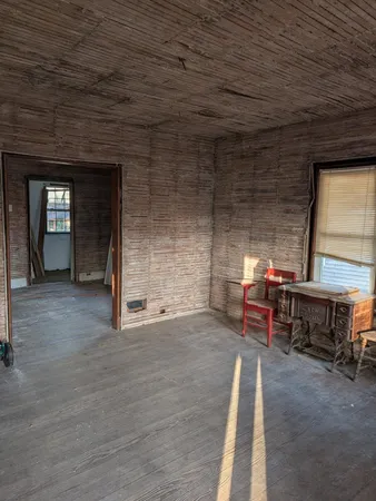 $65,000 | 107 East Chicago Street, Buchanan, MI 49107