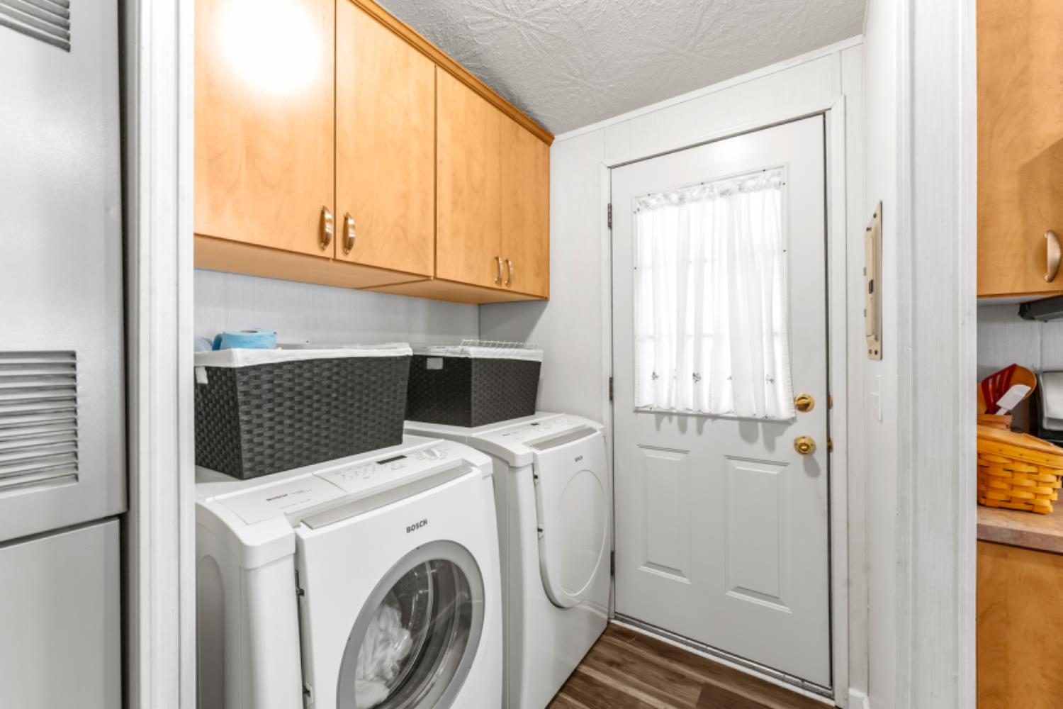 96 Monterey Lane Folsom, CA 95630 - Photo 18 of 27 a utility room with dryer and washer