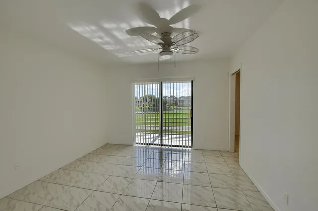 $2,500 | 224 Capri East, Unit 224, Delray Beach, FL 33484