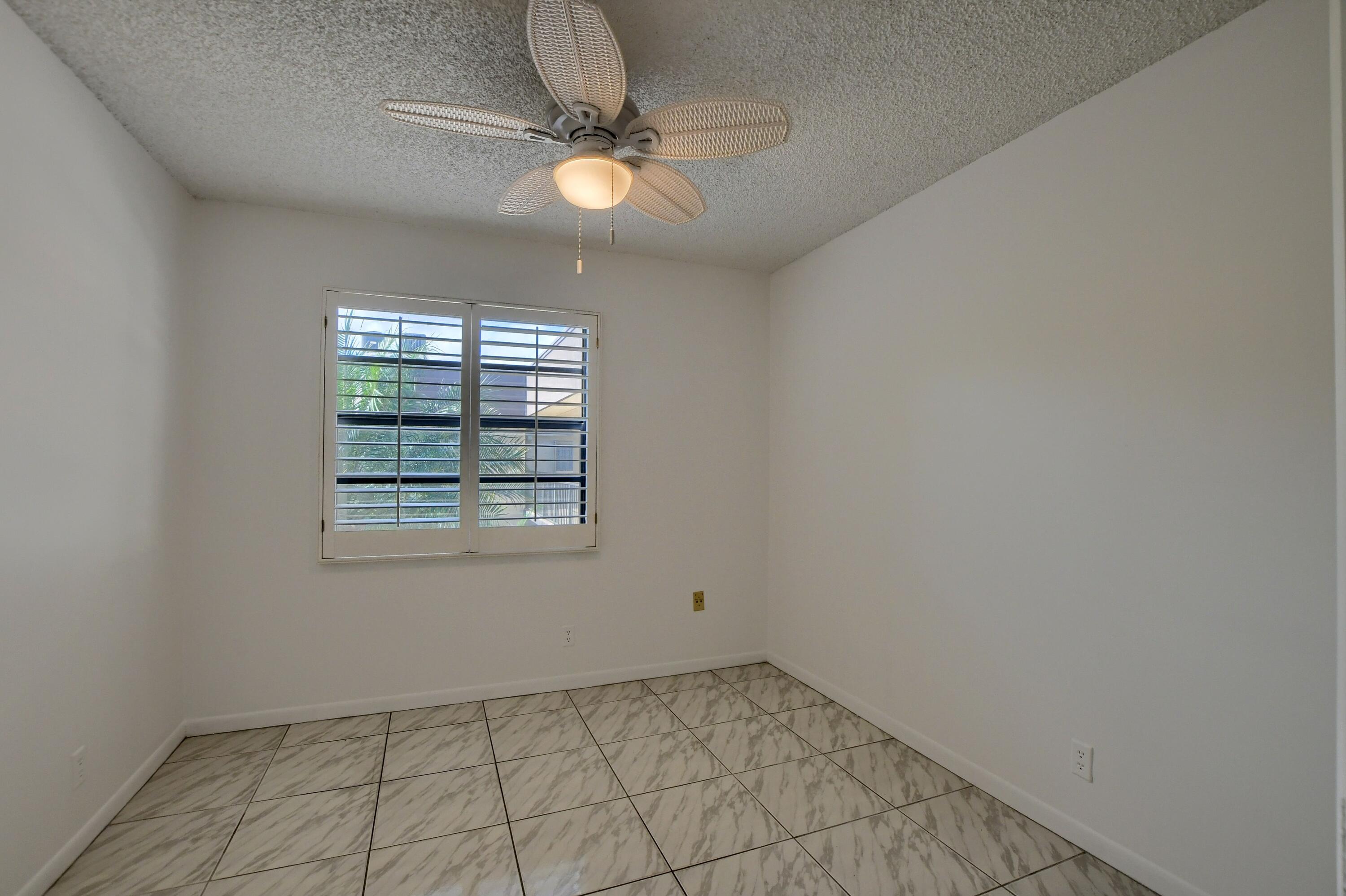 224 Capri East, Unit 224 Delray Beach, FL 33484 - Photo 23 of 68 EBF_1013-HDR(5)