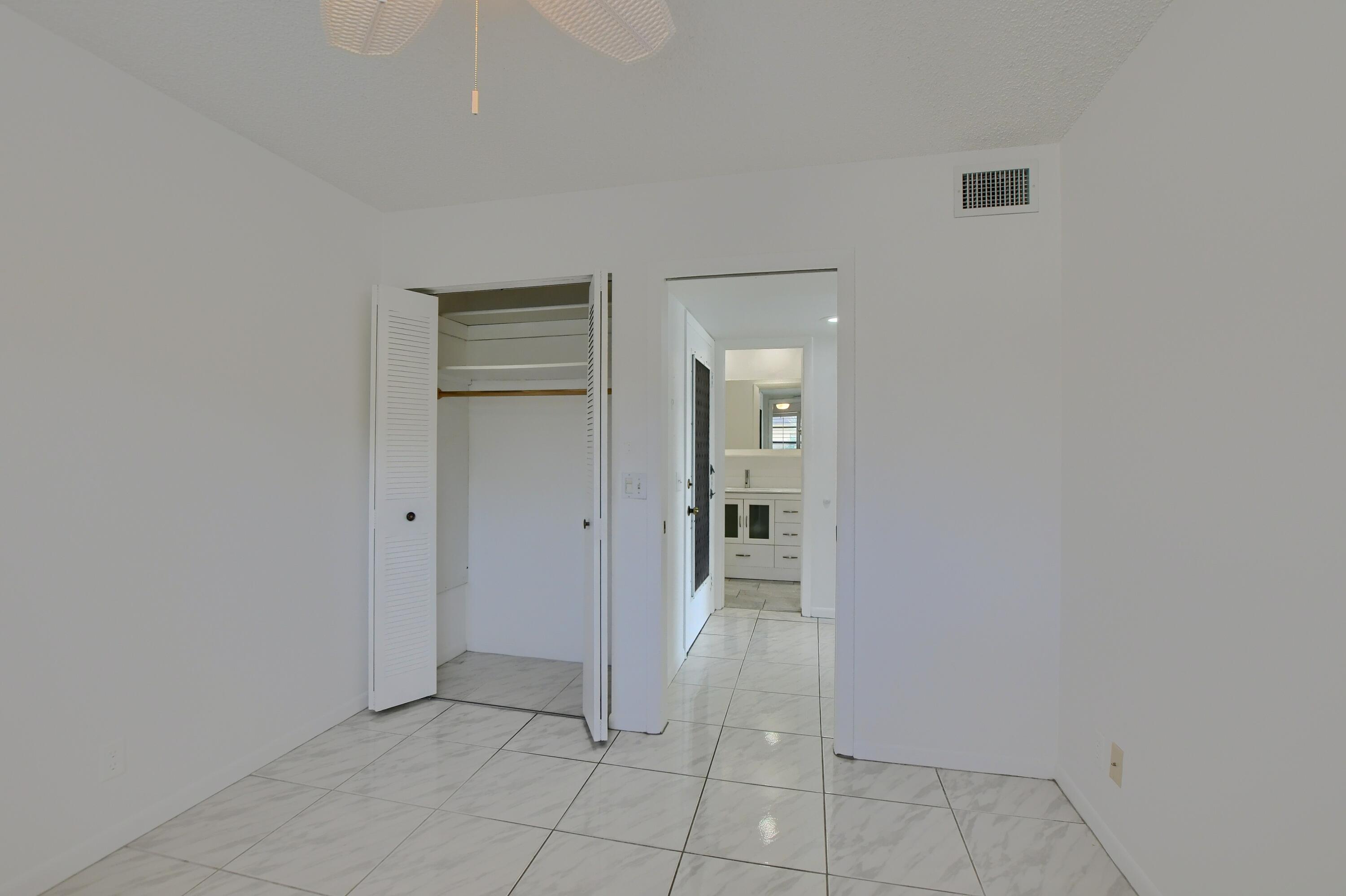 224 Capri East, Unit 224 Delray Beach, FL 33484 - Photo 24 of 68 EBF_1018-HDR(5)