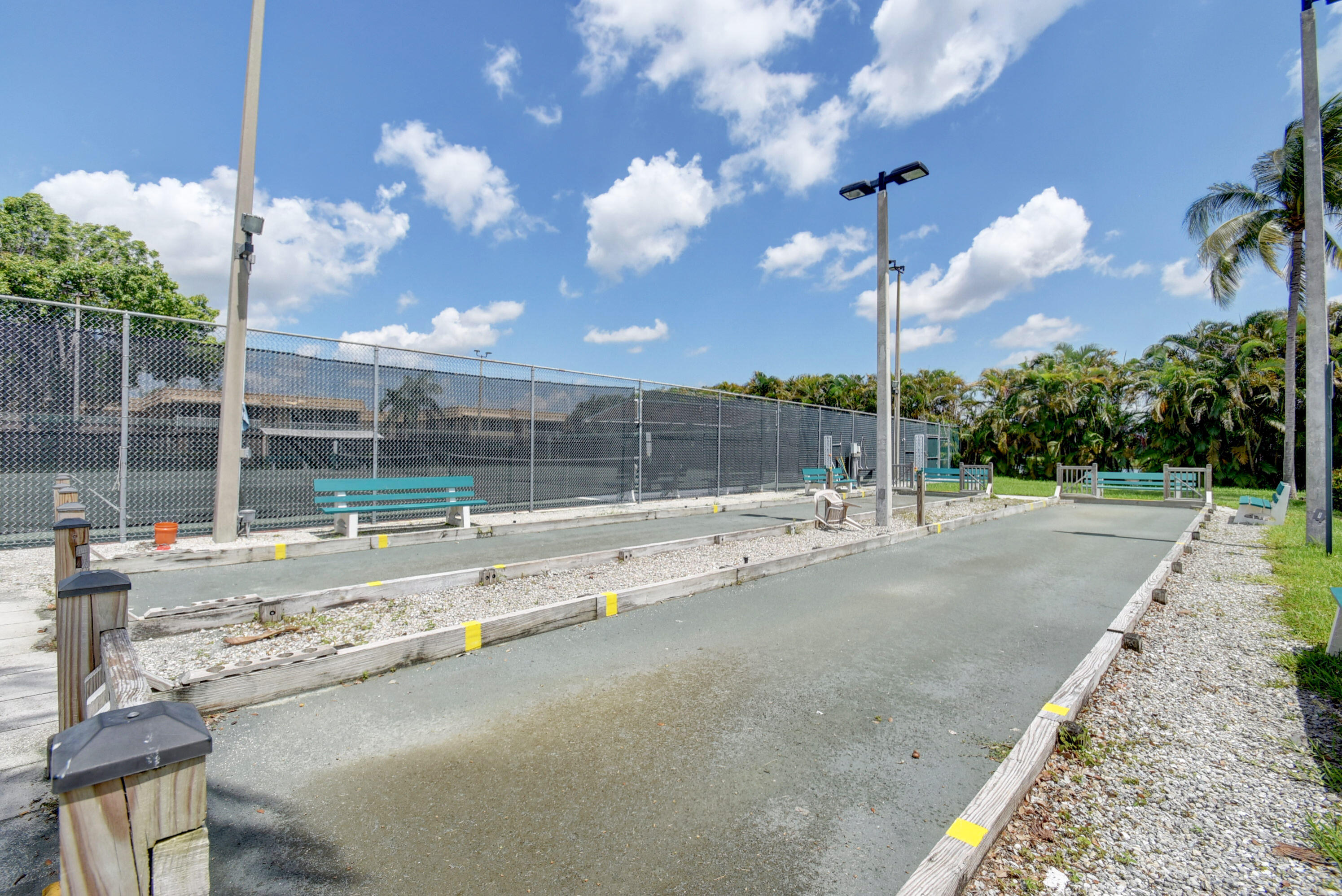 224 Capri East, Unit 224 Delray Beach, FL 33484 - Photo 67 of 68 Kings Point (8)