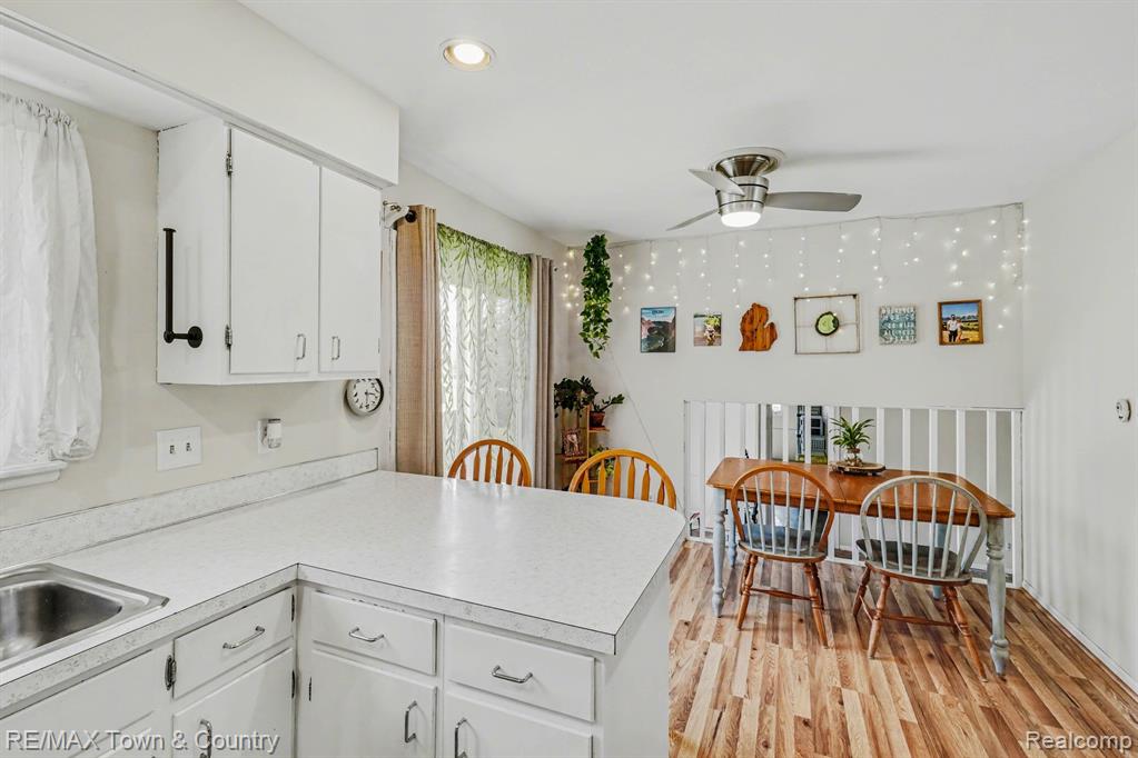 527 Spring Lane Flushing, MI 48433 - Photo 8 of 39