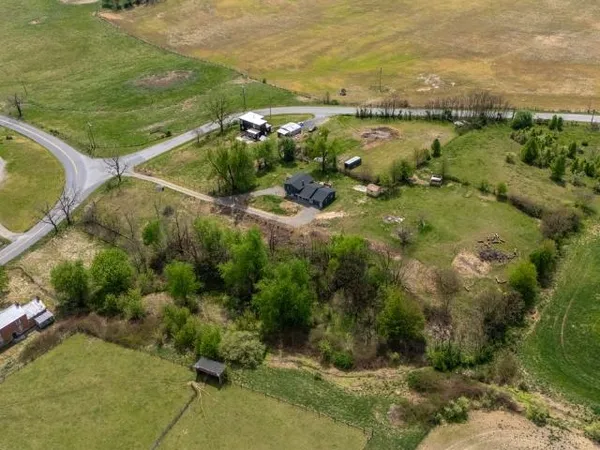 $399,000 | 7149 Joseph Funk Lane, Singers Glen, VA 22850