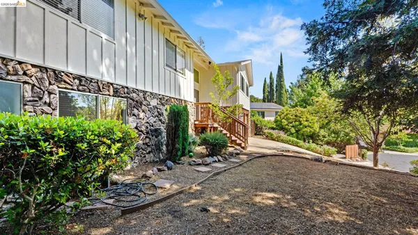 $999,000 | 1159 Everett Court, Concord, CA 94518