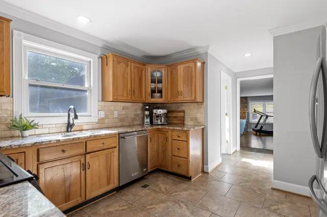 $1,200,000 | 8316 Hixson Springs Road, Signal Mountain, TN 37377