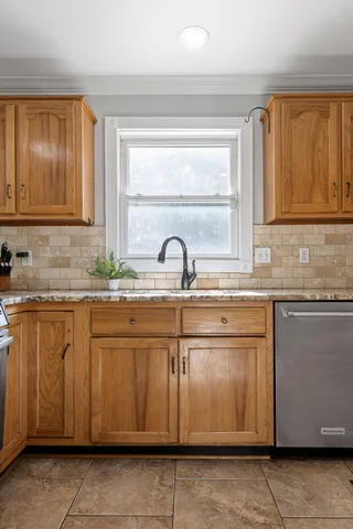 $1,200,000 | 8316 Hixson Springs Road, Signal Mountain, TN 37377