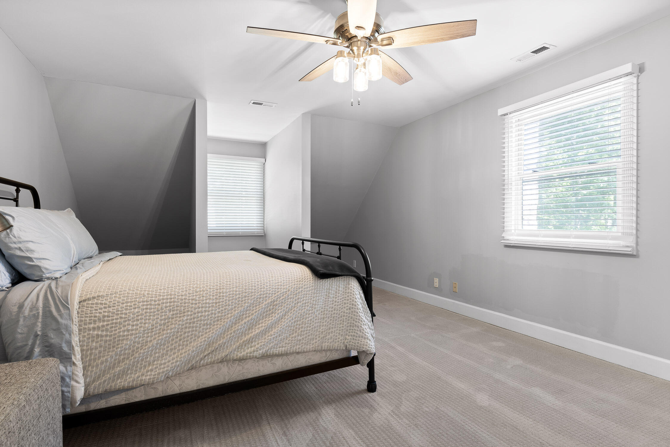 8316 Hixson Springs Road Signal Mountain, TN 37377 - Photo 39 of 94 Hixson-27