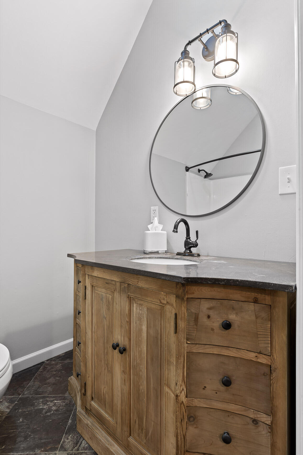 8316 Hixson Springs Road Signal Mountain, TN 37377 - Photo 43 of 94 Hixson-33