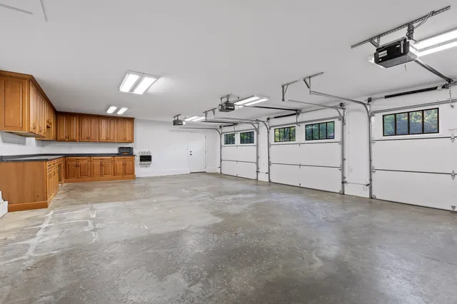 $1,200,000 | 8316 Hixson Springs Road, Signal Mountain, TN 37377