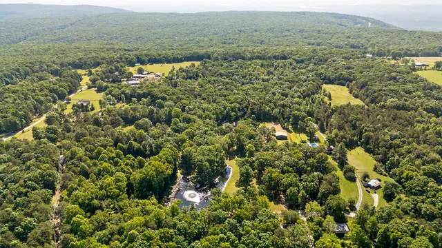 $1,200,000 | 8316 Hixson Springs Road, Signal Mountain, TN 37377