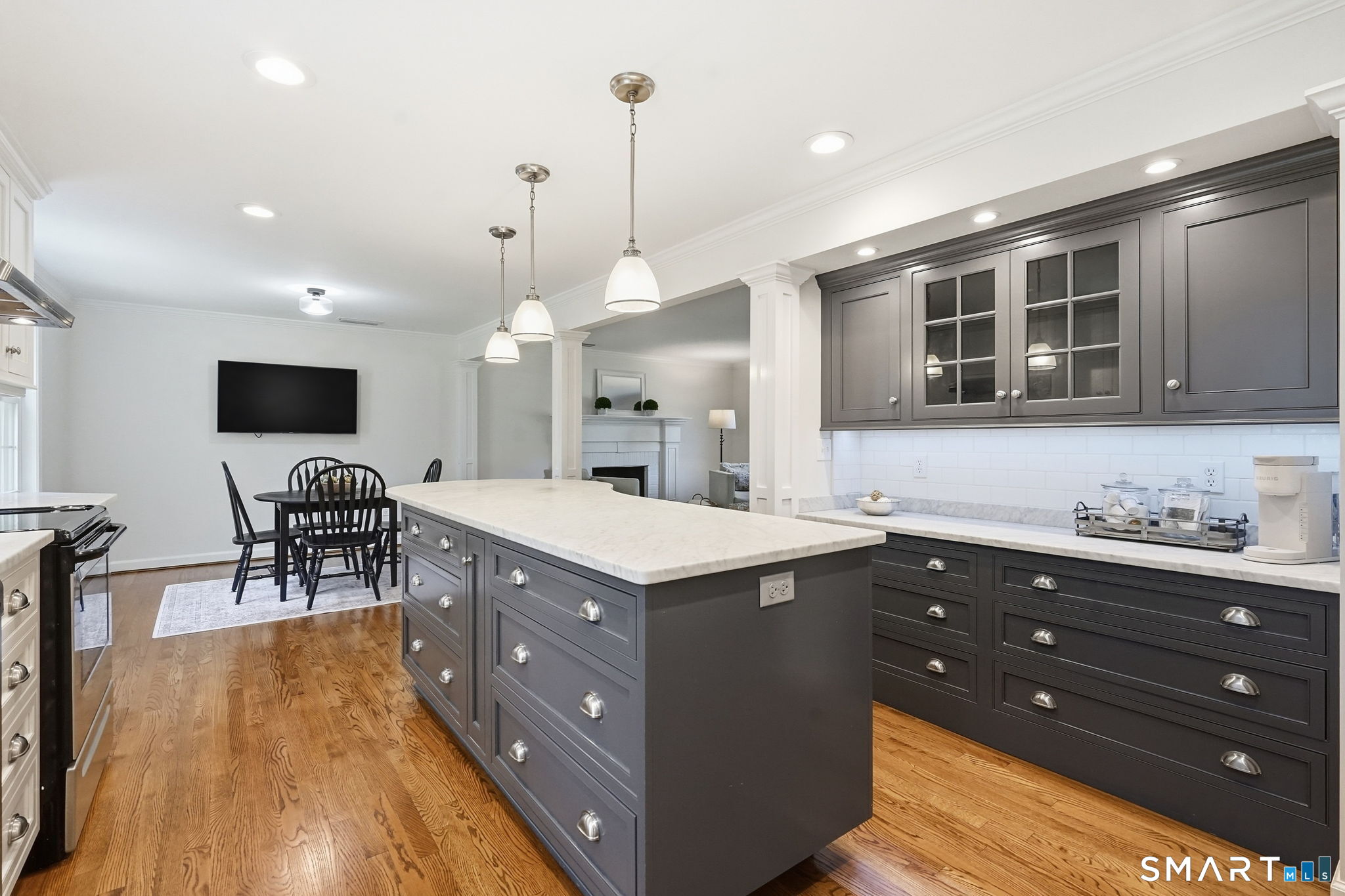 6 Cornfield Road Simsbury, CT 06070 - Photo 12 of 40 Gallery Image 12