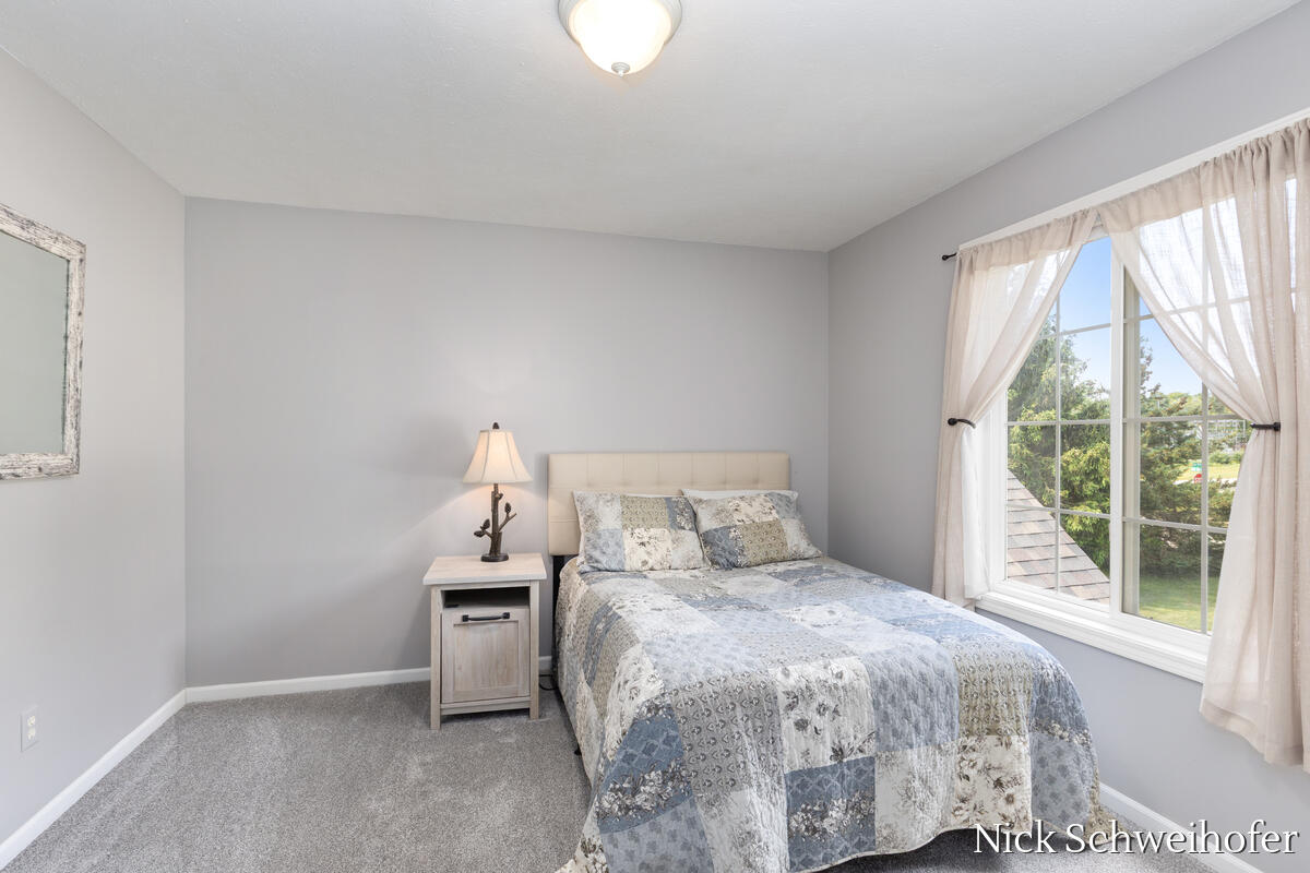 11220 Oakgrove Road Grand Haven, MI 49417 - Photo 28 of 58 11220-Oak-Grove_028