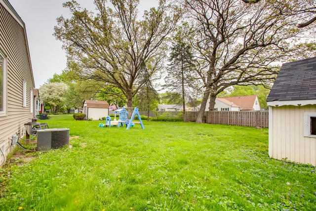92 Ingleshire Road Montgomery, IL 60538 - Photo 17 of 19