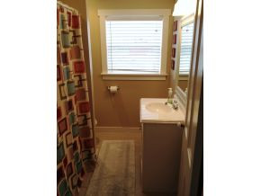 268 Wilbur Dam Road Elizabethton, TN 37643 - Photo 18 of 24 hall full bath