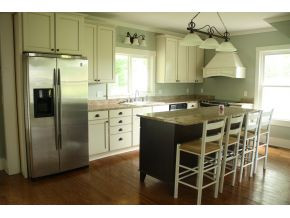 268 Wilbur Dam Road Elizabethton, TN 37643 - Photo 4 of 24 renovated kitchen