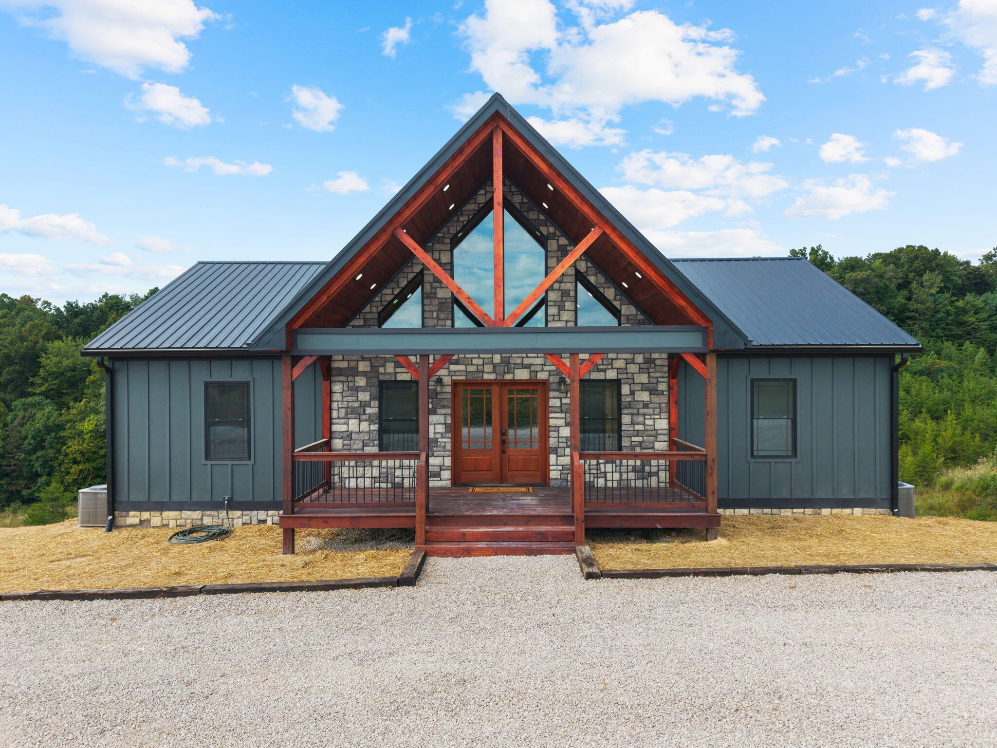 300 Wildcat Ridge Lane Rogers, KY 41365 - Photo 36 of 62 2-web-or-mls-DJI_20260909143445_0016_D