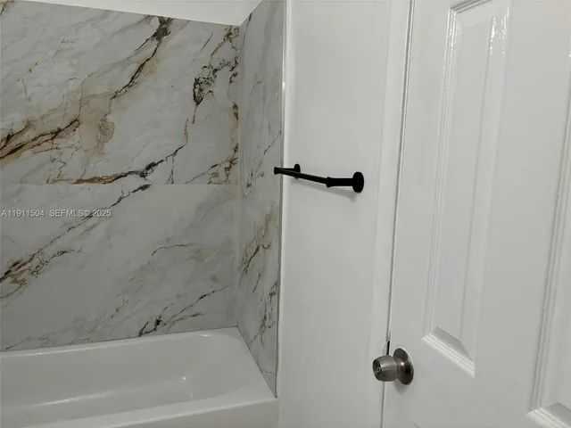 $1,990 | Lauderhill, Lauderhill, FL 33313