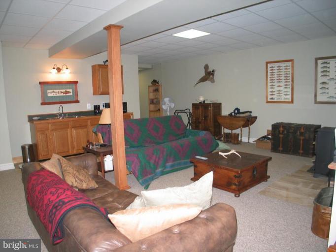10917 Lees Mill Road Warrenton, VA 20186 - Photo 8 of 17 Recreation Room