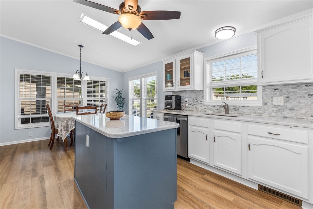54 George's Loop Raynham, MA 02767 - Photo 6 of 38