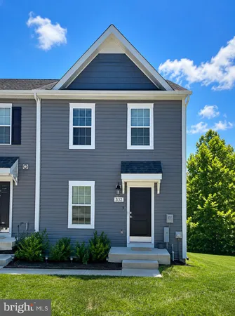 $305,000 | 12 Orch Grn Drive, Charles Town, WV 25414