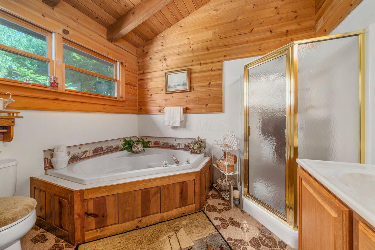 16472 Kreashbaum Road Rockbridge, OH 43149 - Photo 45 of 145 45-web-or-mls-DSC09615-Edit