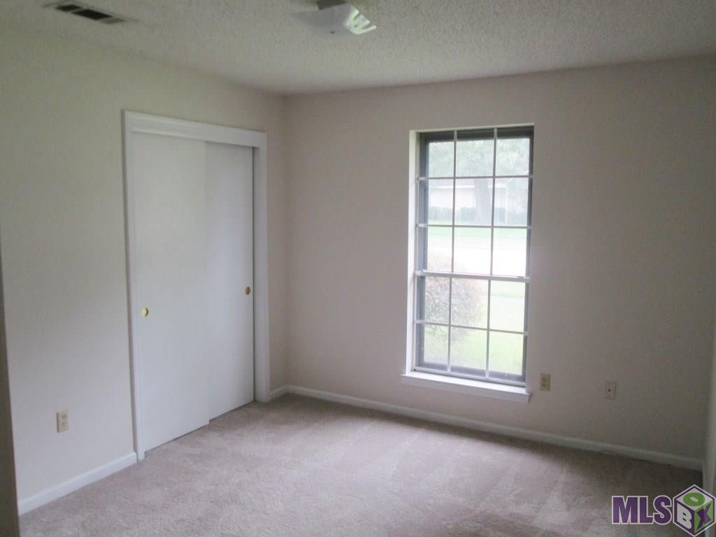 16810 Dahlgren Avenue Baton Rouge, LA 70817 - Photo 11 of 21