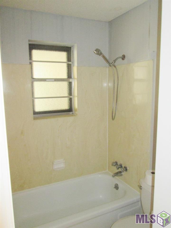 16810 Dahlgren Avenue Baton Rouge, LA 70817 - Photo 8 of 21