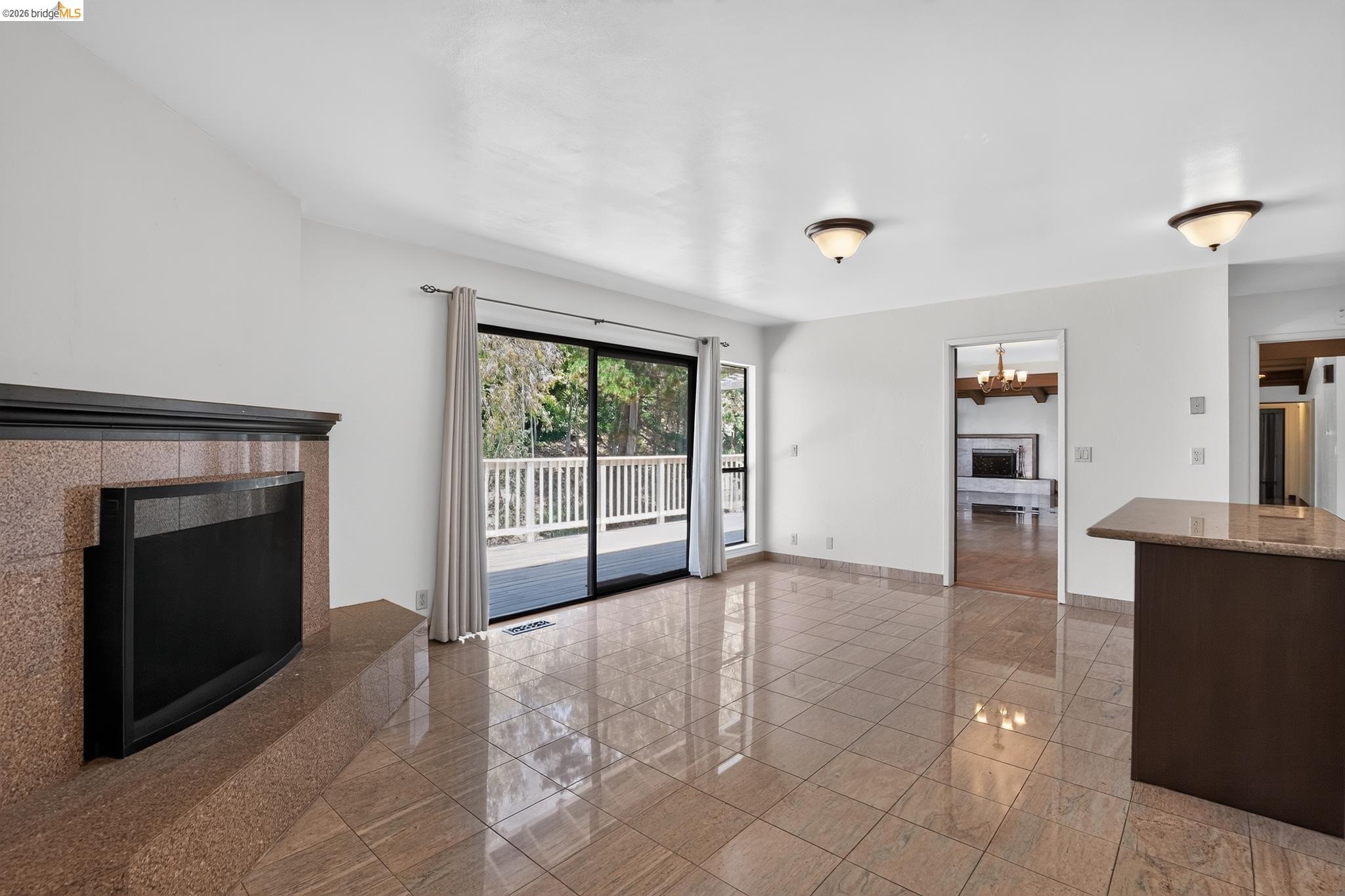 525 Hampton Road Piedmont, CA 94611 - Photo 10 of 30