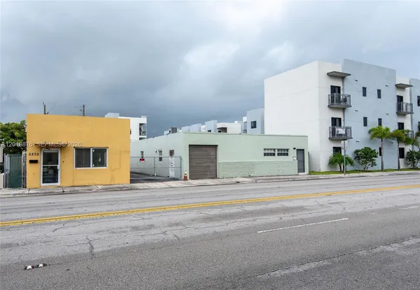 $1,700,000 | 2250 Palm Avenue, Hialeah, FL 33010