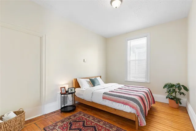 $1,500 | 1402 Westminster Street, Unit 1R, Providence, RI 02909