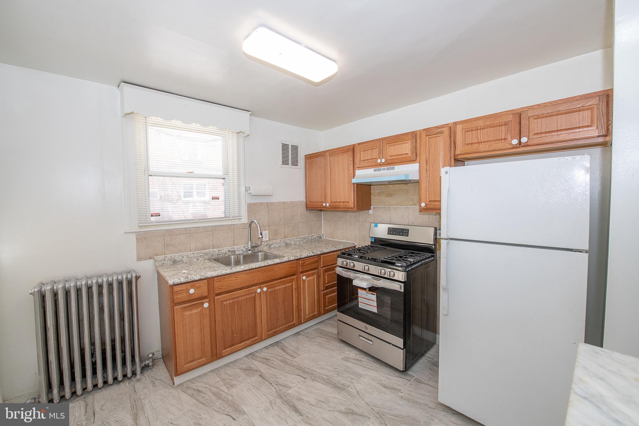 350 Margate Road Upper Darby, PA 19082 - Photo 12 of 35