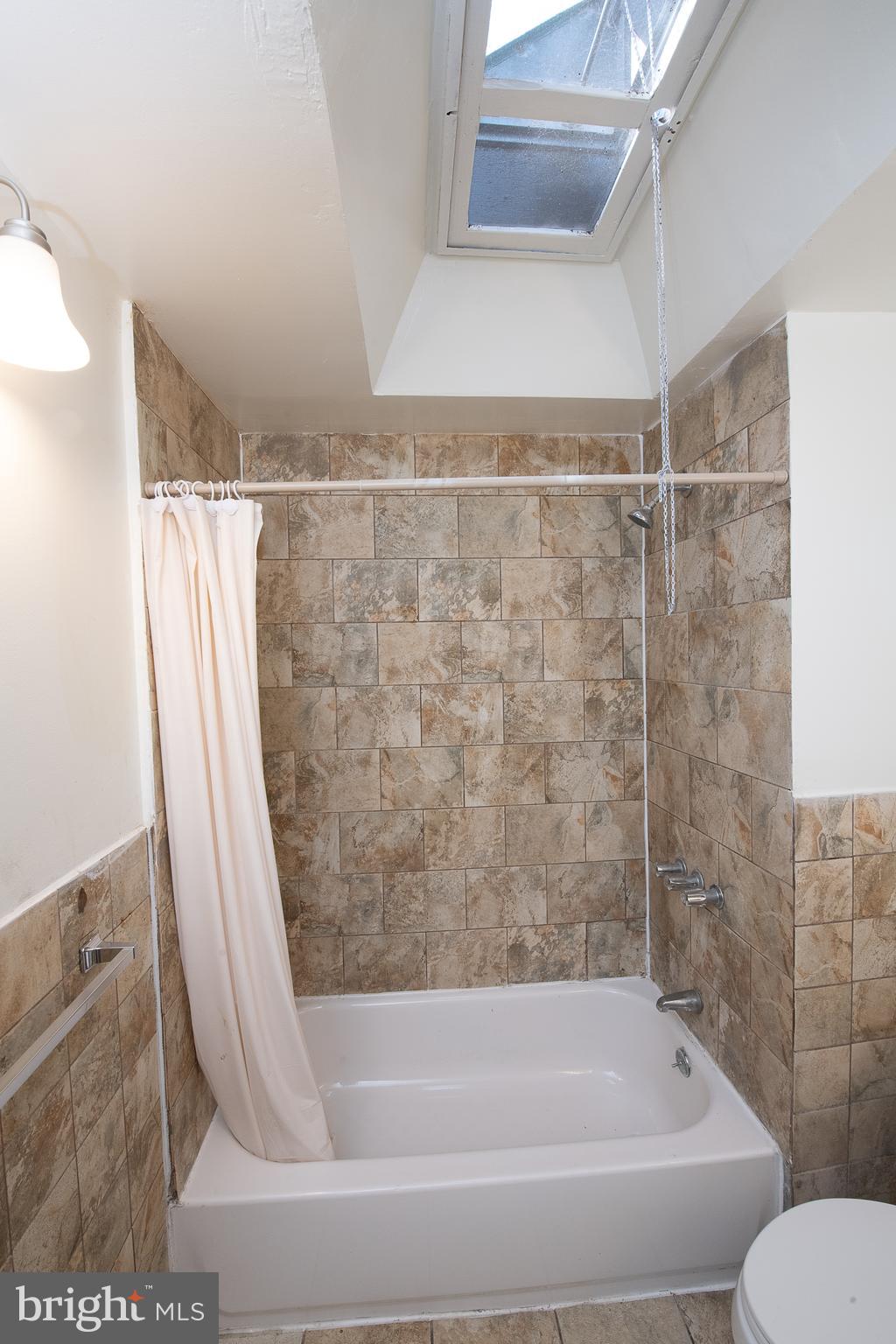 350 Margate Road Upper Darby, PA 19082 - Photo 20 of 35