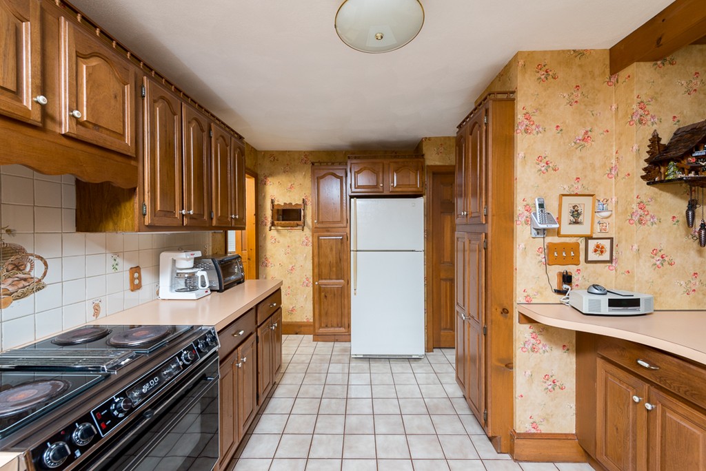 74 Bellevue Road Braintree, MA 02184 - Photo 11 of 24 Gallery Image 11