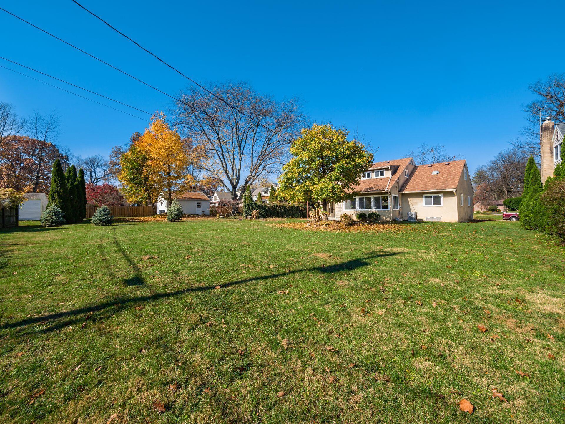 2657 Tudor Road Columbus, OH 43209 - Photo 37 of 41 040_11adf076_A 2657 Tudor 098