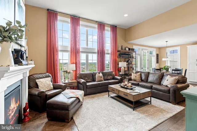 $630,000 | 102 Maribel Lane, York, PA 17403