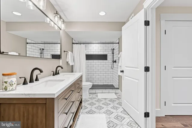 $630,000 | 102 Maribel Lane, York, PA 17403