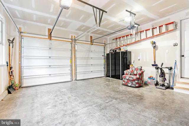 $630,000 | 102 Maribel Lane, York, PA 17403