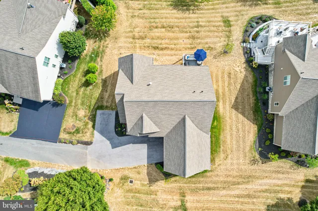 $630,000 | 102 Maribel Lane, York, PA 17403