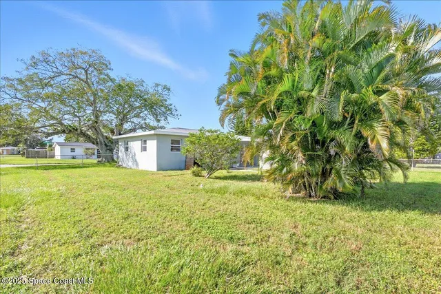 $239,000 | 300 West Rutgers Street, Melbourne, FL 32901
