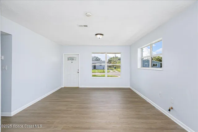 $239,000 | 300 West Rutgers Street, Melbourne, FL 32901