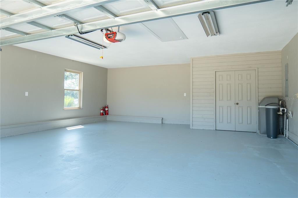 3560 Southwest 24th Avenue Road Ocala, FL 34471 - Photo 13 of 77 Gallery Image 13