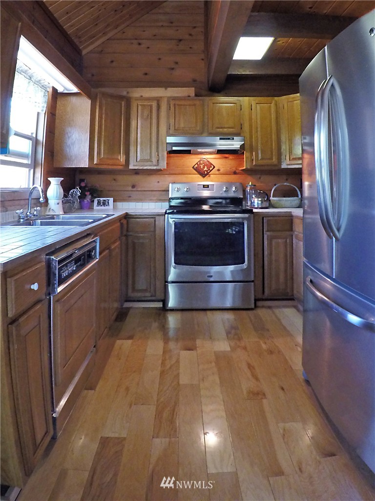 105 Champion Road Port Angeles, WA 98362 - Photo 13 of 25
