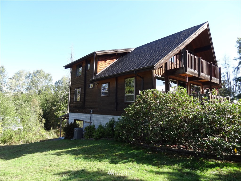 105 Champion Road Port Angeles, WA 98362 - Photo 3 of 25