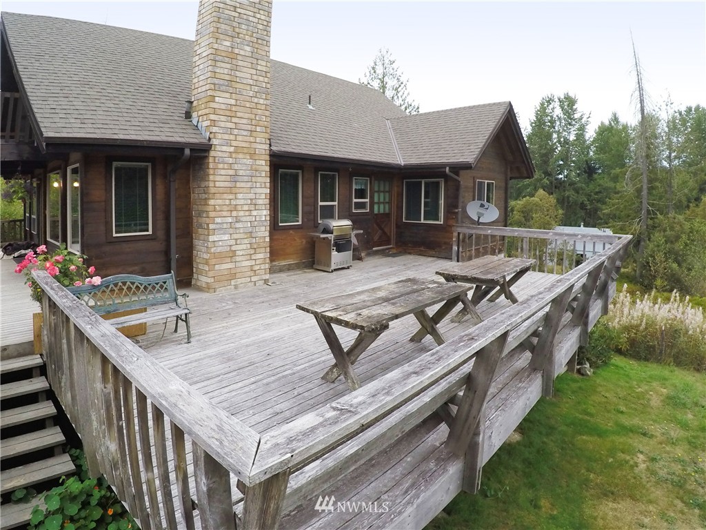 105 Champion Road Port Angeles, WA 98362 - Photo 5 of 25
