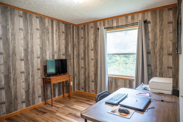 $180,000 | 1341 County Rd C, Arkdale, WI 54613